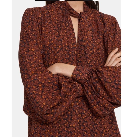 THEORY Blouson Sleeve Top in Floral Silk Crepe Brown Copper Size Small - Picture 7 of 15